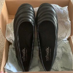 New softwalk black zebra print design shoes